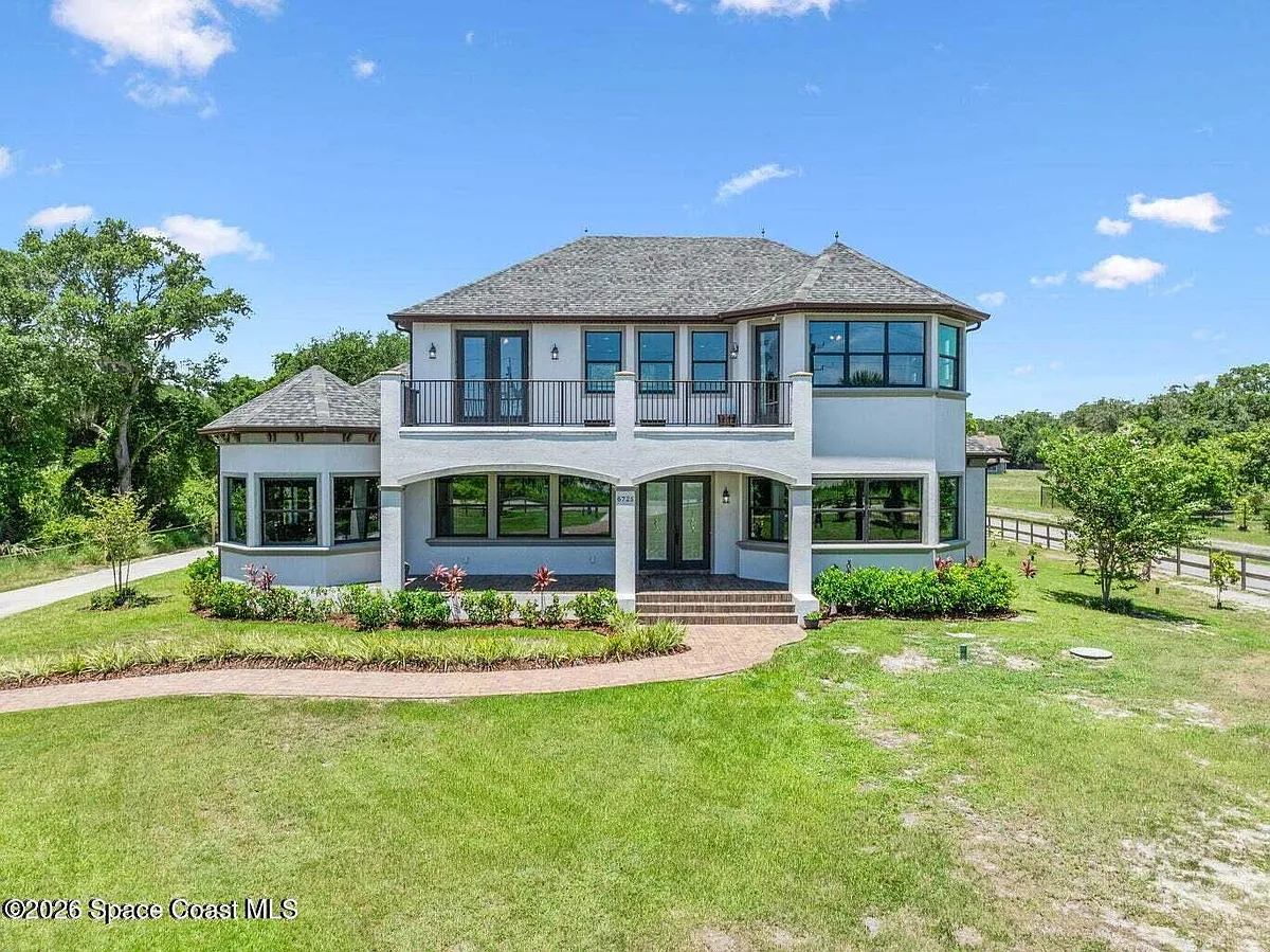 Building Photo - 6725 S Tropical Trl