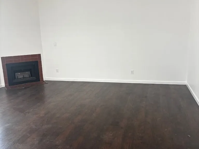 2818 W Avenue K8 — Photo 27