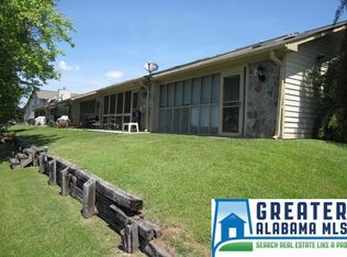 101 Emerald Point, Riverside, AL 35135