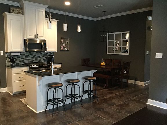 Kitchen/breakfast area