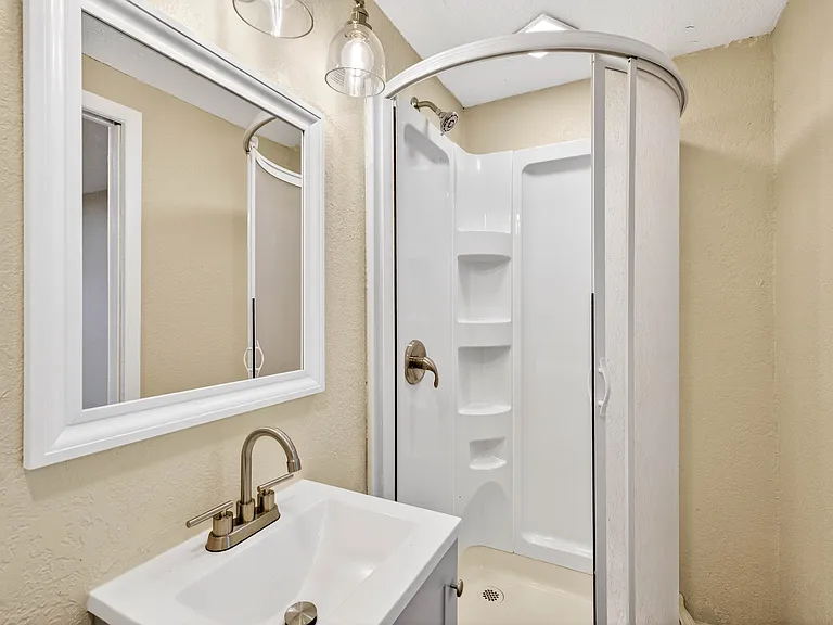 3620 E Tampa Cir — Photo 46