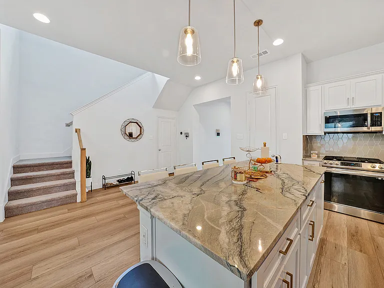 1008 Bolden Ave — Photo 11