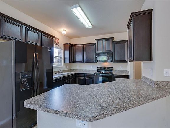 5th image of 2023 Whispering Hills Dr