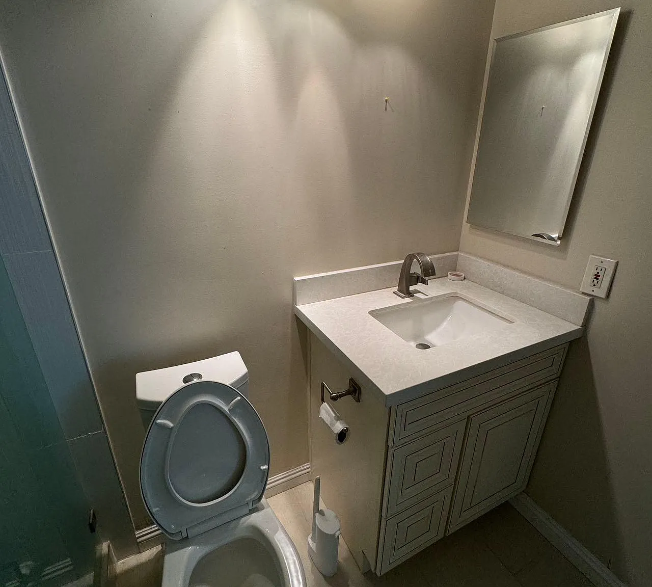 2 bed, 2.5 bath, 1400 sqft, $2,600 — Photo 3