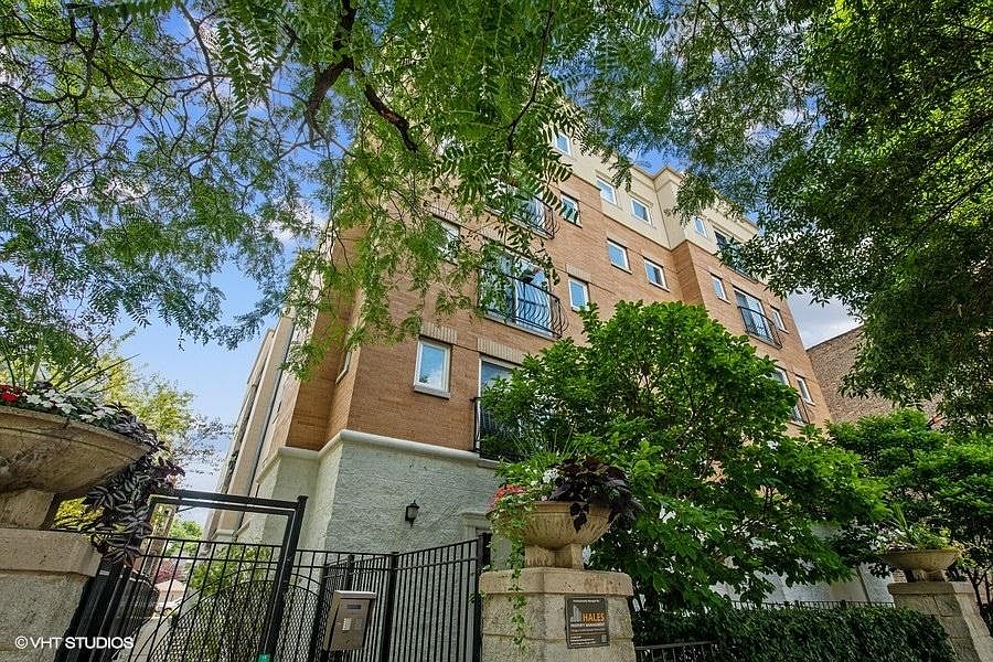 1st image of 2021 N Kedzie Ave