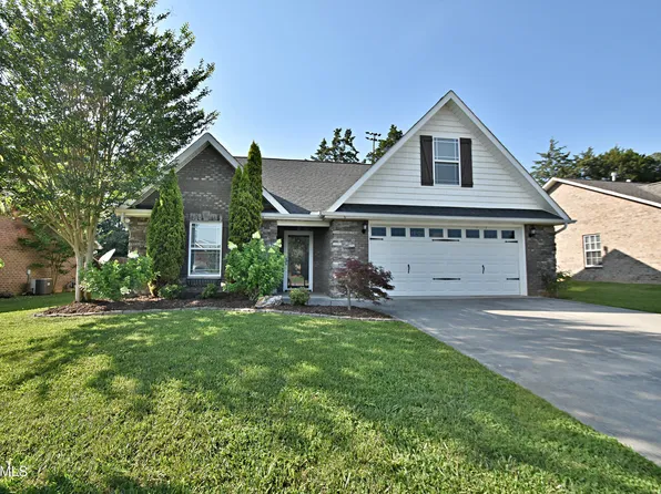 7636 Applecross Rd, Corryton, TN 37721