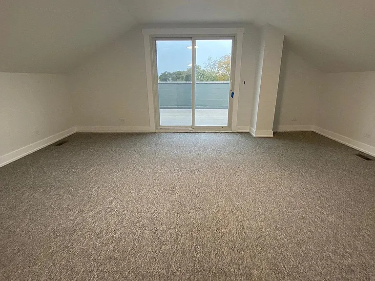 3316 N Damen Ave #3 — Photo 13