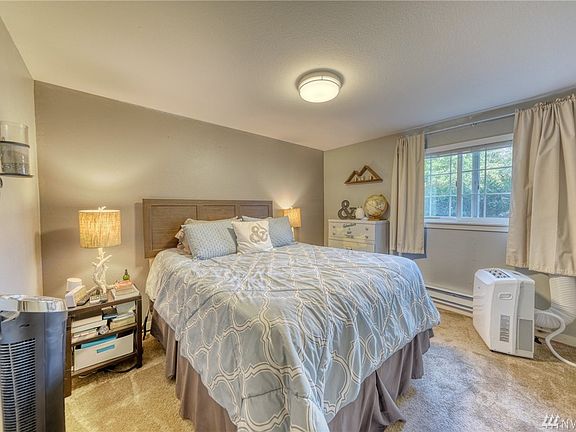 5th image of 10605 SE 261st Pl APT D103