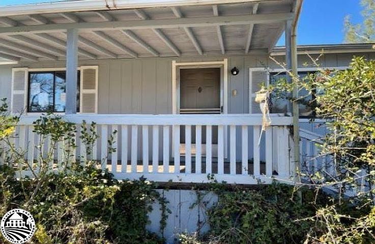 1st image of 17375 Valley Oak Dr