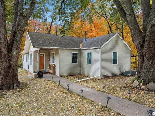 3331 W Sylvan Ln, Peoria, IL 61615