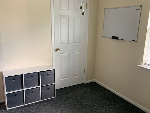 4th image of 2410 Andover Dr