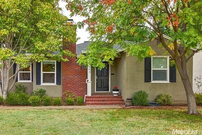 4803 A St photo 1