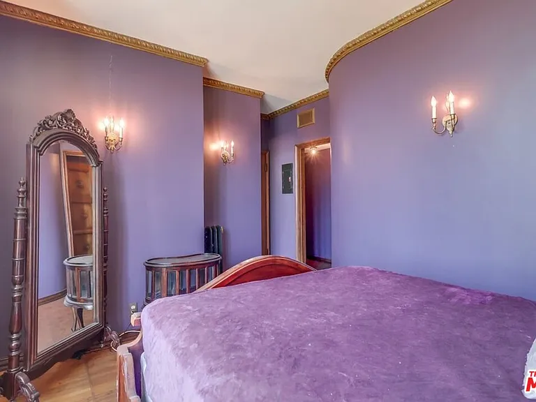 642 S Bronson Ave #207 — Photo 50