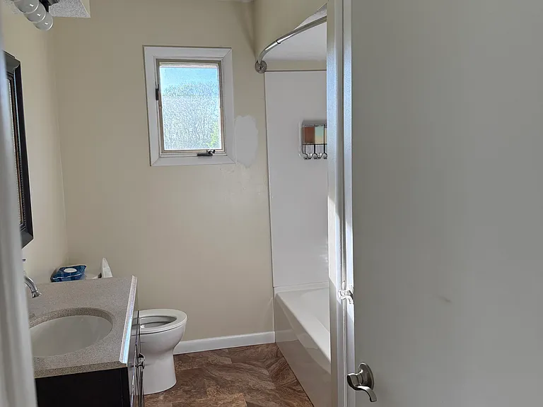 3551 Brodhead Rd — Photo 14