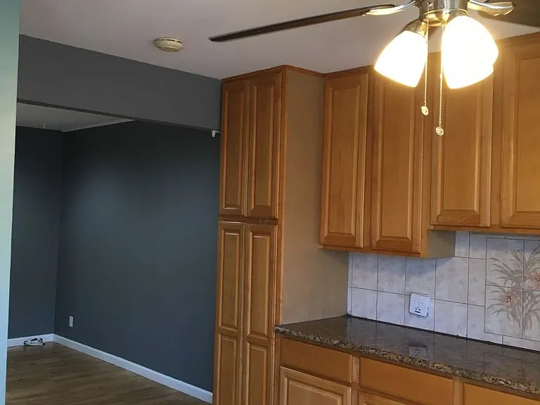 4501 Guiso Cmn — Photo 17