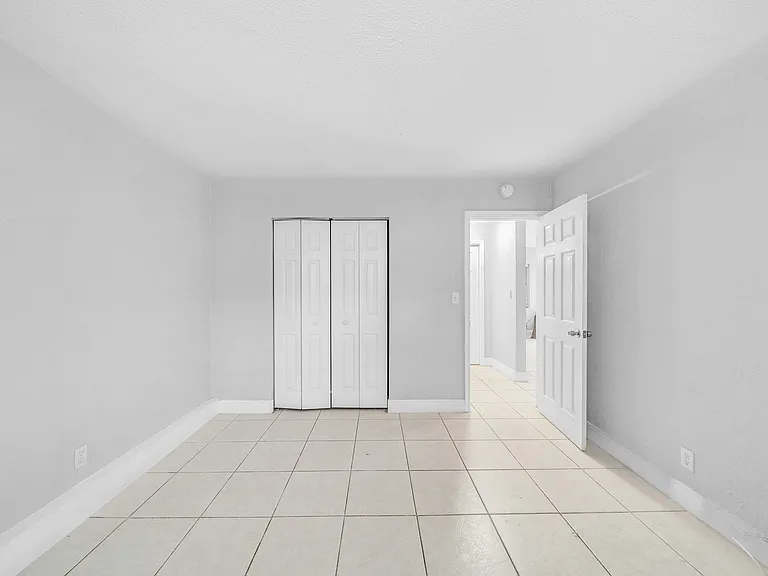 626 SW 14th Ave #108 — Photo 14