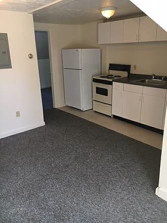 2nd image of 15 Saint Marys St APT 103