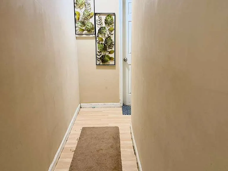 252 College Dr — Photo 8