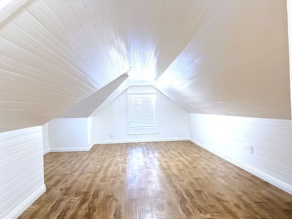 5th image of 2631 1/2 W 17th St