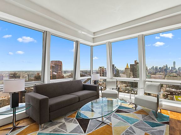 2nd image of 400 5th Ave APT 42H