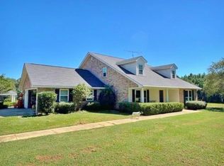 475 Tommy Whitaker Rd, Woodville, MS 39669