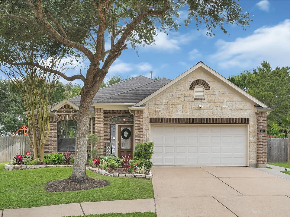 1st image of 501 Burham Lane