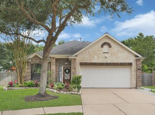 501 Burham Ln, League City, TX 77573