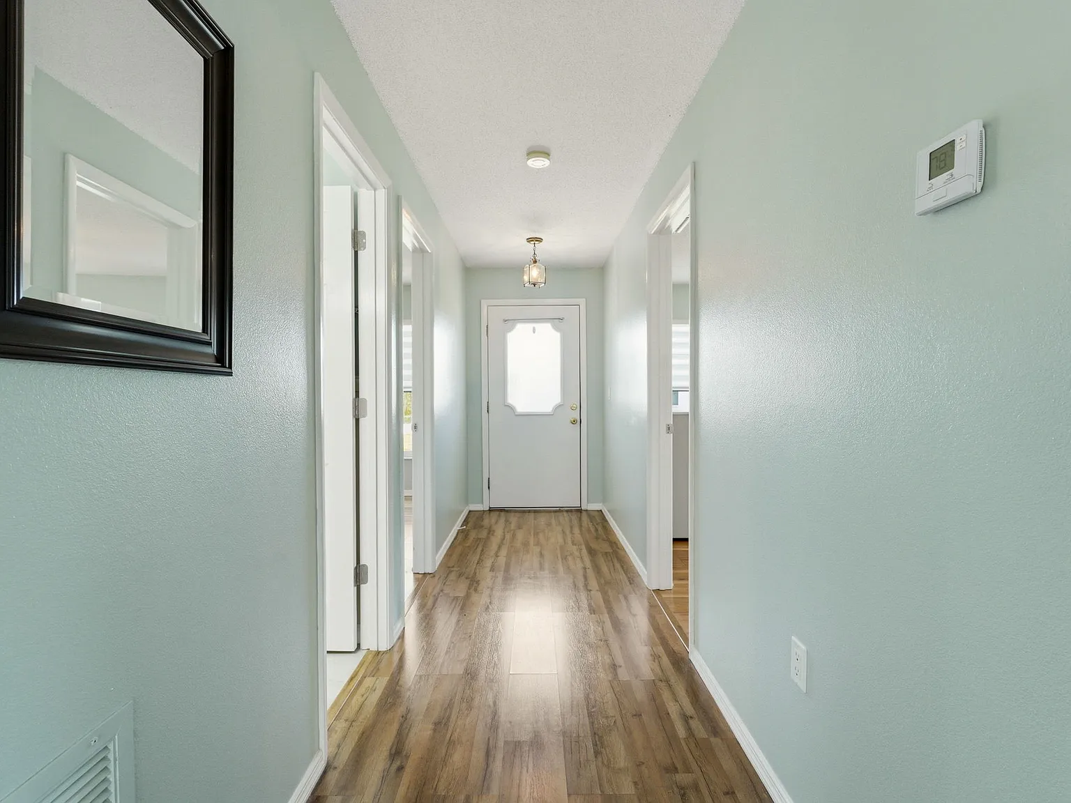 2 bed, 1511 sqft, $1,900 — Photo 3