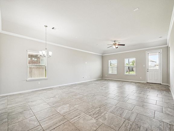 5th image of 6610 Auburn Terrace Ln