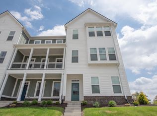 151 Parkerwood Ln, West Lafayette, IN