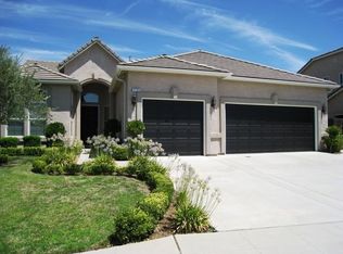 1123 Coventry Ave, Clovis, CA 93611