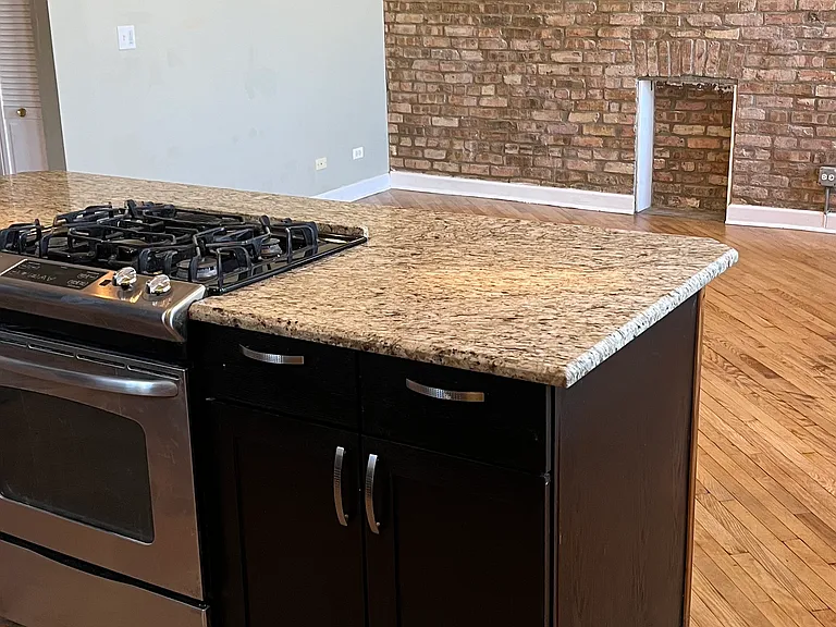6446 S Maryland Ave #3 — Photo 3