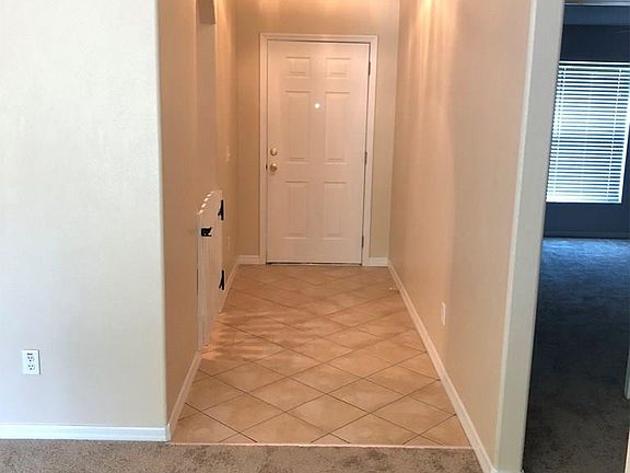 3rd image of 30 Richfield Ln