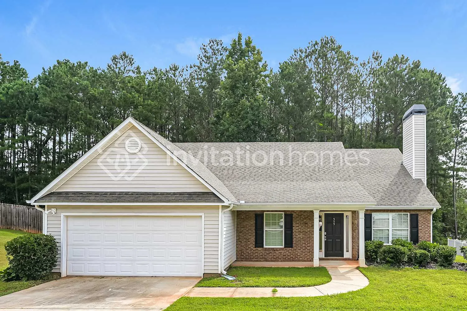 555 Wellington Ln Monroe, GA 30655 — Photo 1