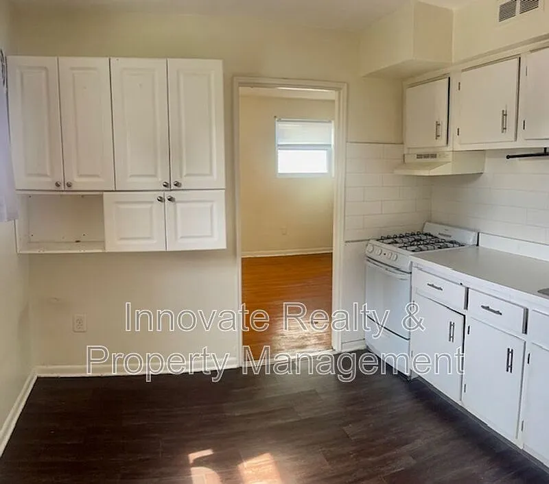 1 bed, 1.0 bath, 500 sqft, $1,025 — Photo 3