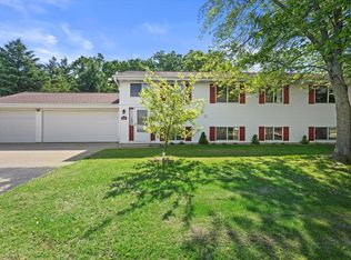 6850 Beck Ln, West Bend, WI 53090