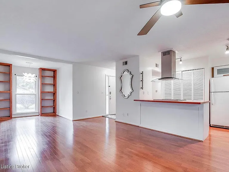 705 Marquette Dr — Photo 4