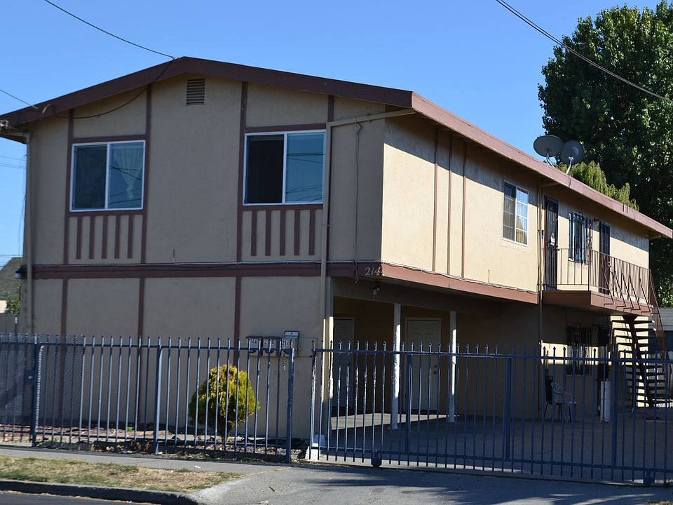 1st image of 214 Barrett Ave