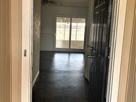 5th image of 3609 Bahamas Dr