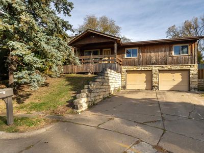 3065 Foothill Ct, Dubuque, IA, 52001