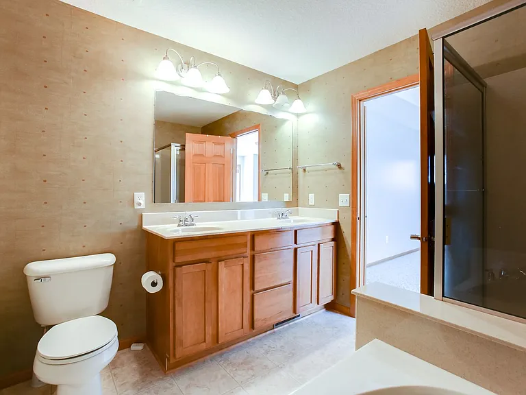 3331 Cherry Ln #D — Photo 42