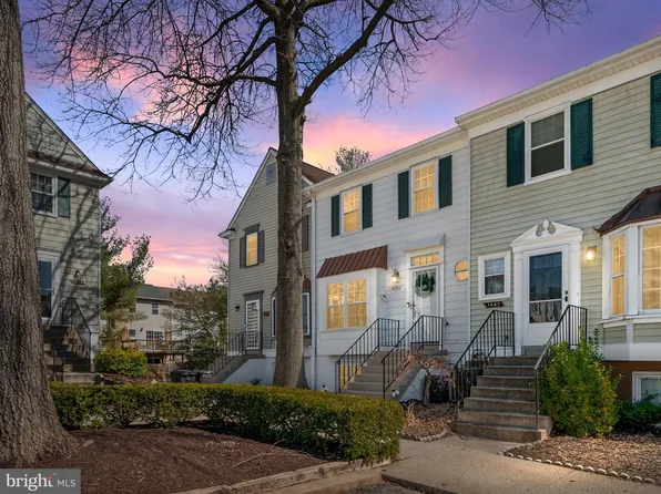 1479 Lowell Ct, Crofton, MD 21114