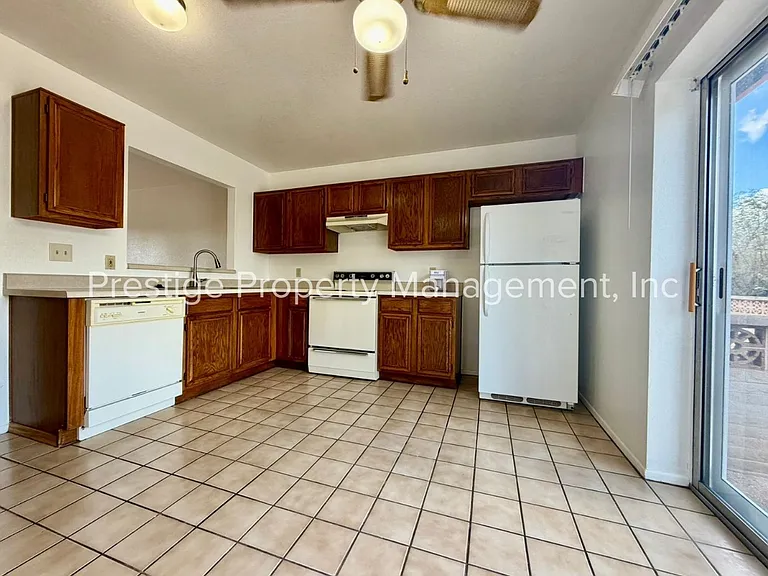 1438 N Alamo Ave #1-7 — Photo 10