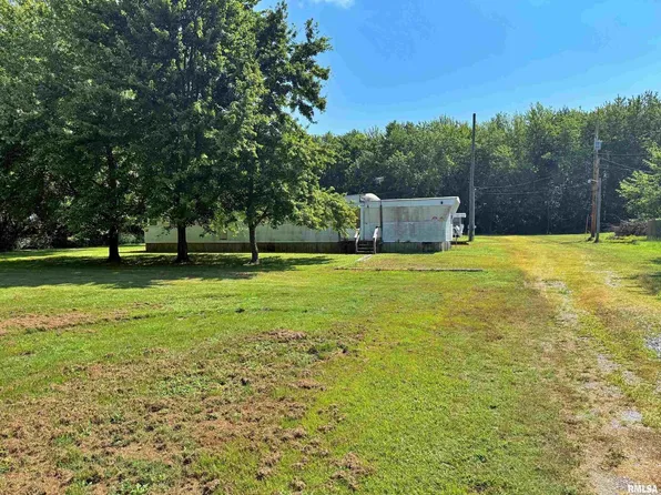 798 Airport Rd, Metropolis, IL 62960