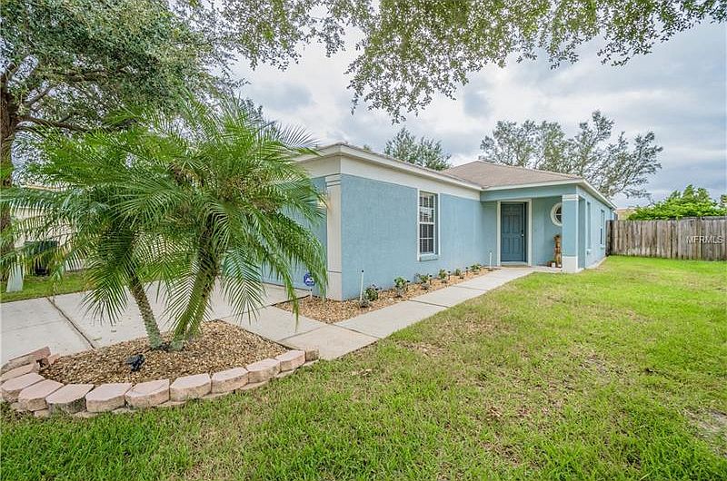 1st image of 10475 Blackmore Dr