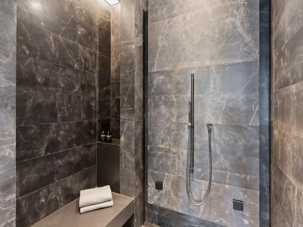 730 Fifth Avenue image 6 of 46