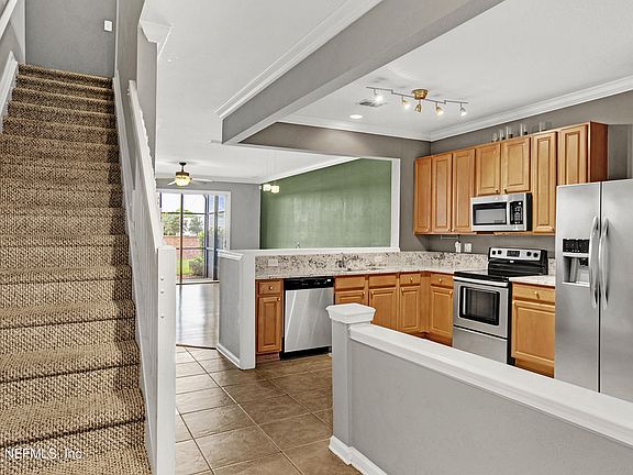 5th image of 7463 RED CRANE Lane