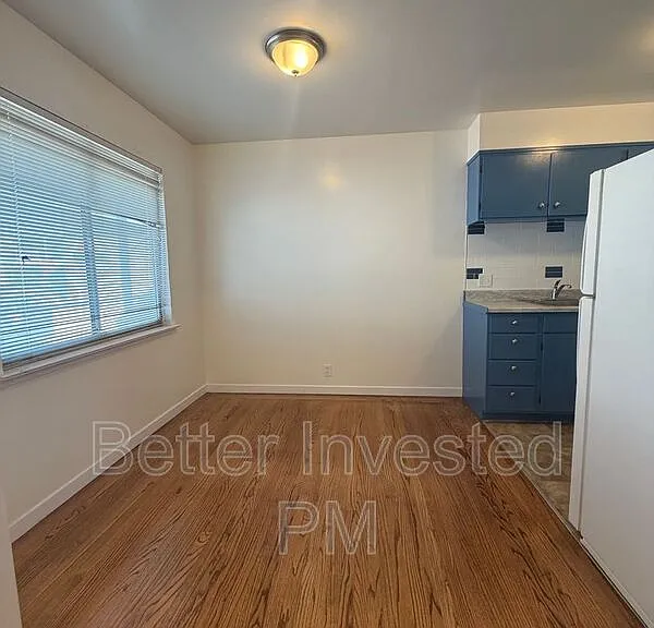2400 39th Ave #3 — Photo 6