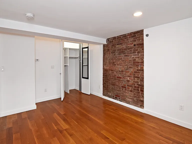 85 Attorney St #2A — Photo 5