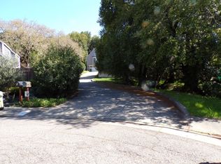 12 Red Cedar Ct, San Rafael, CA 94903